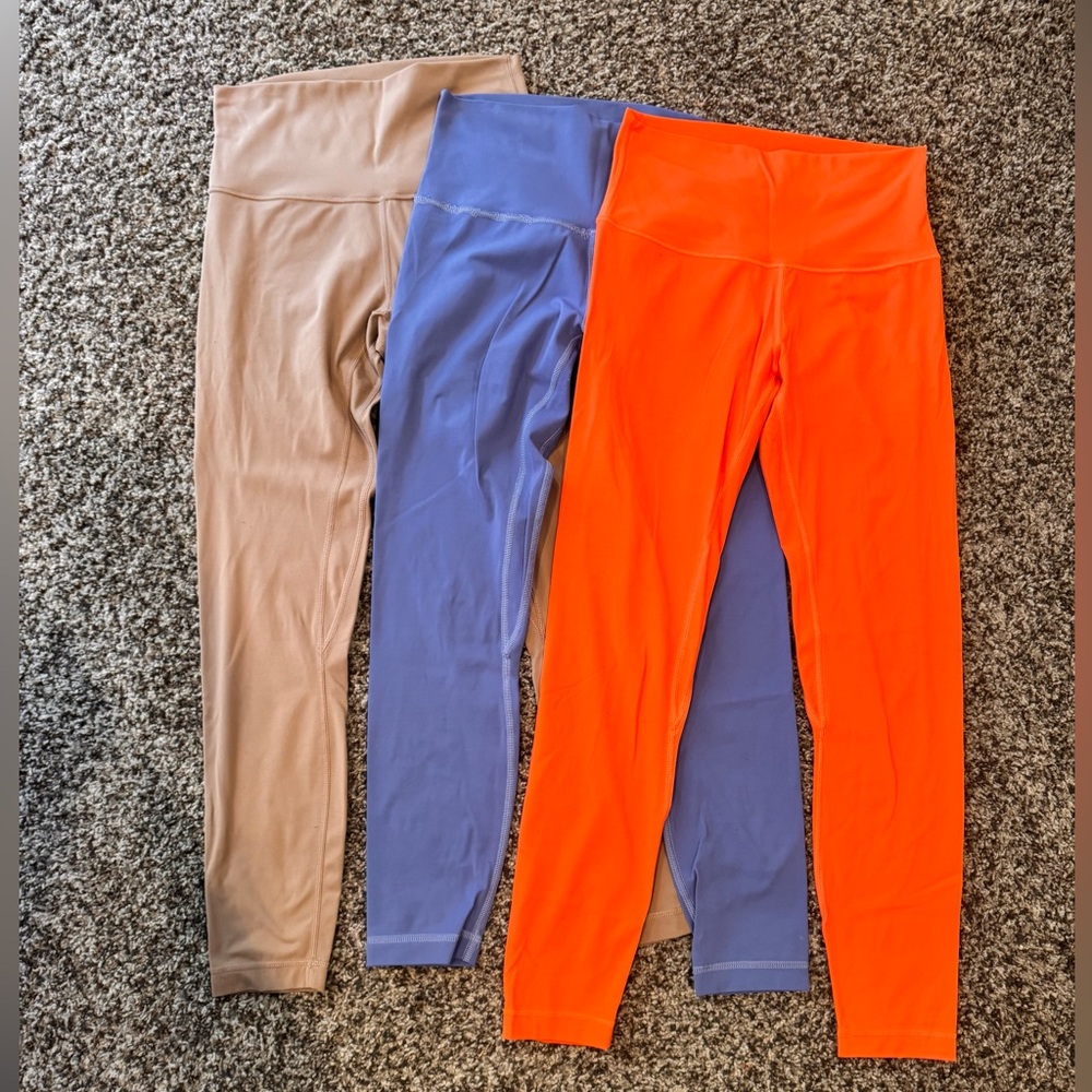 Lot of Lululemon Align leggings size 6